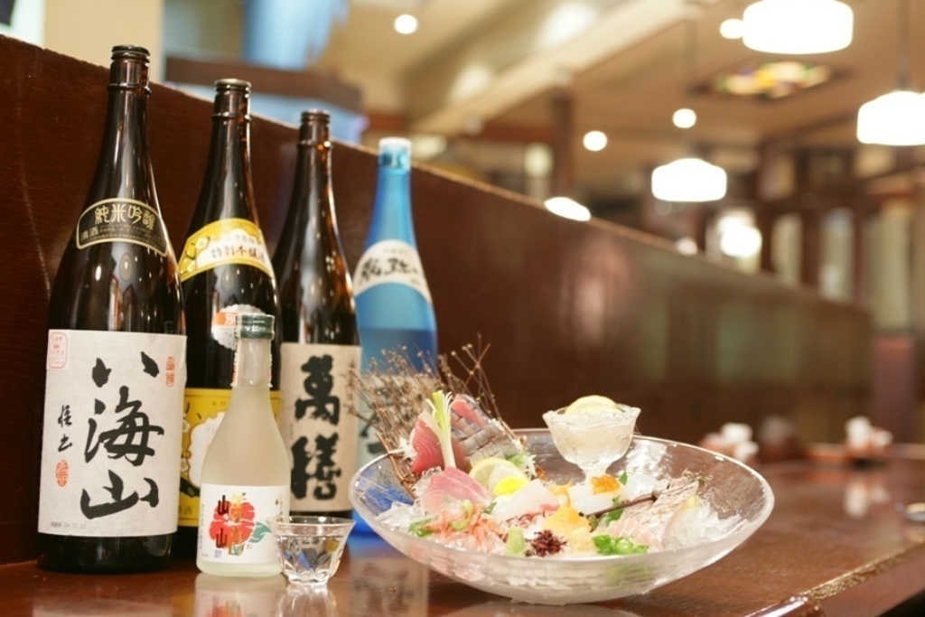 刺し身と冷酒と焼酎